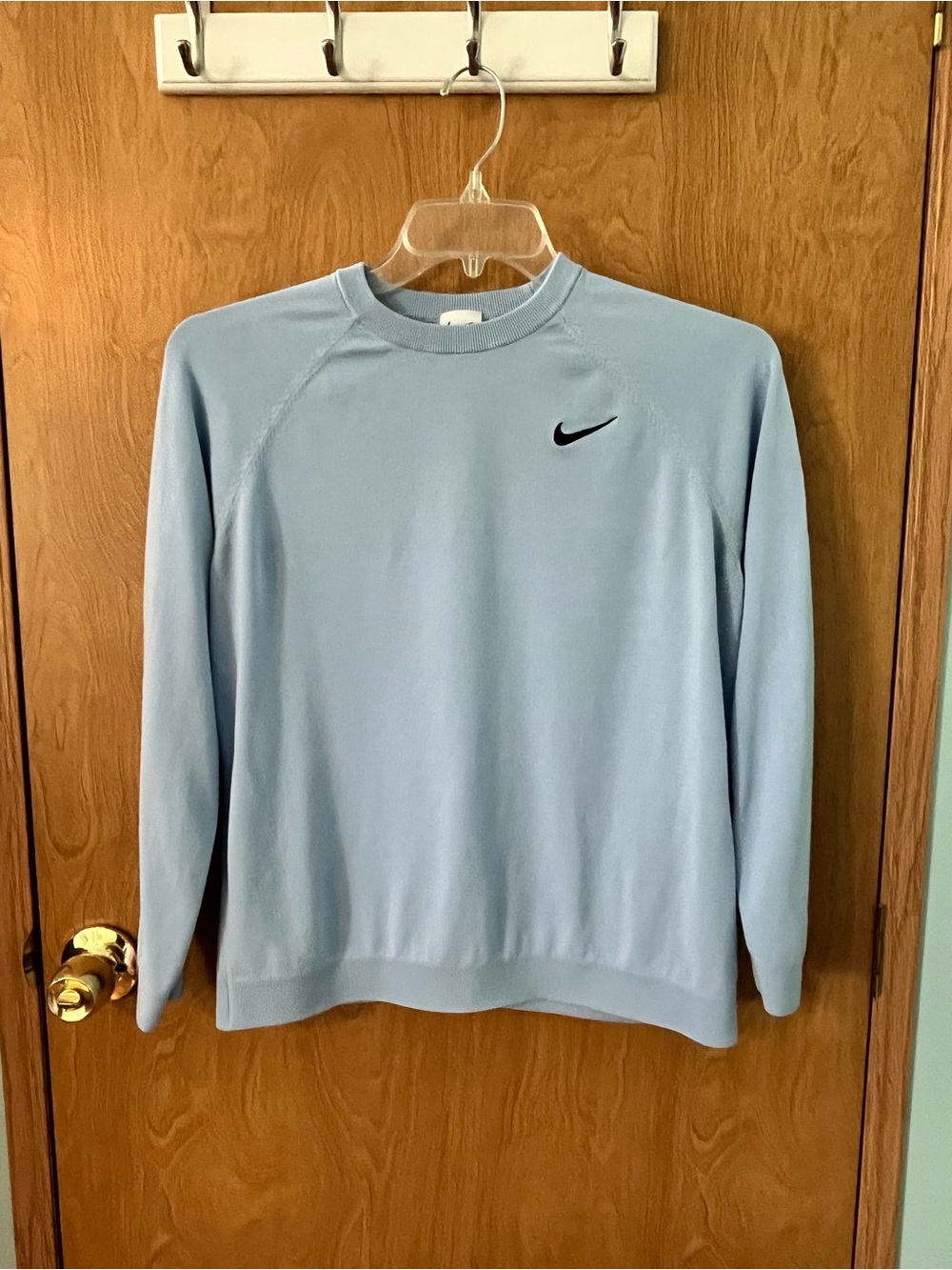 Nike Men’s Sky Blue Crewneck Sweater Size Large Ventilated Back /Sleeves EUC